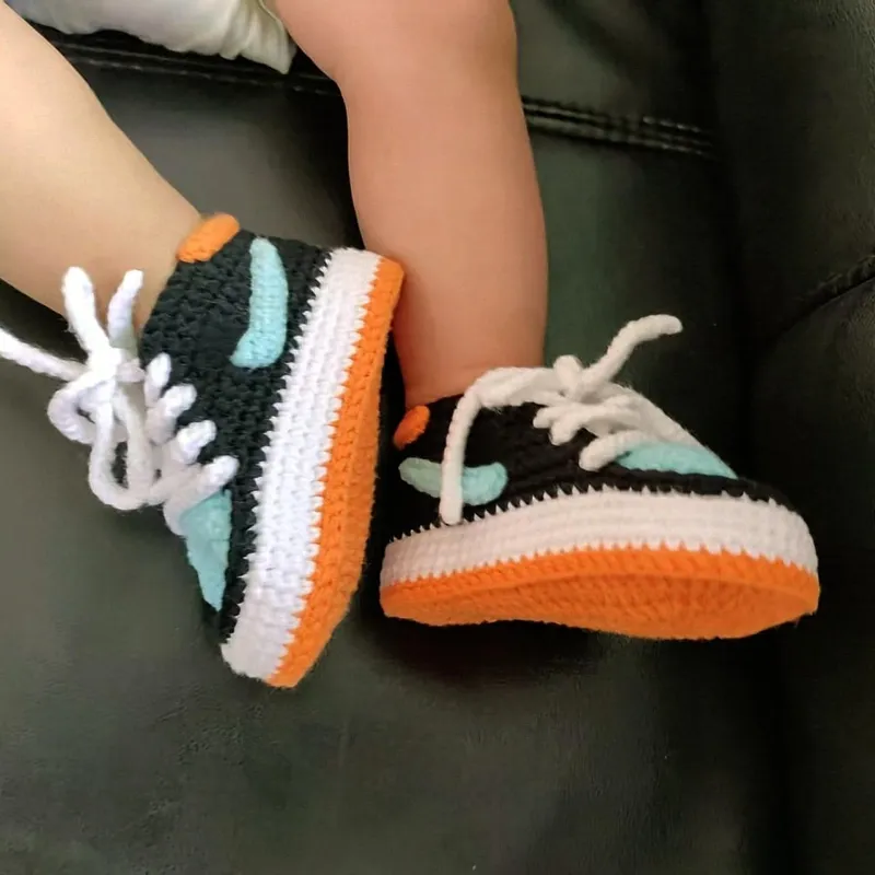 Handmade Crocheted Infant Shoes-JD1 - Image 1